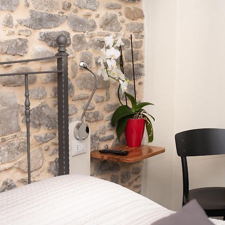 Bed and Breakfast U Campanin Dolceacqua Esterno foto