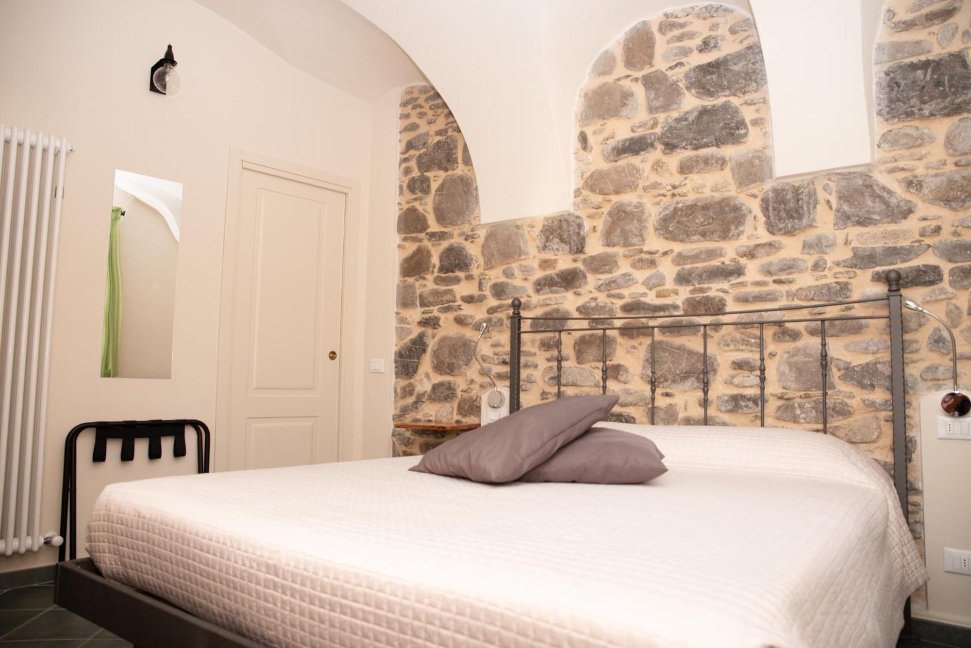 Bed and Breakfast U Campanin Dolceacqua Esterno foto