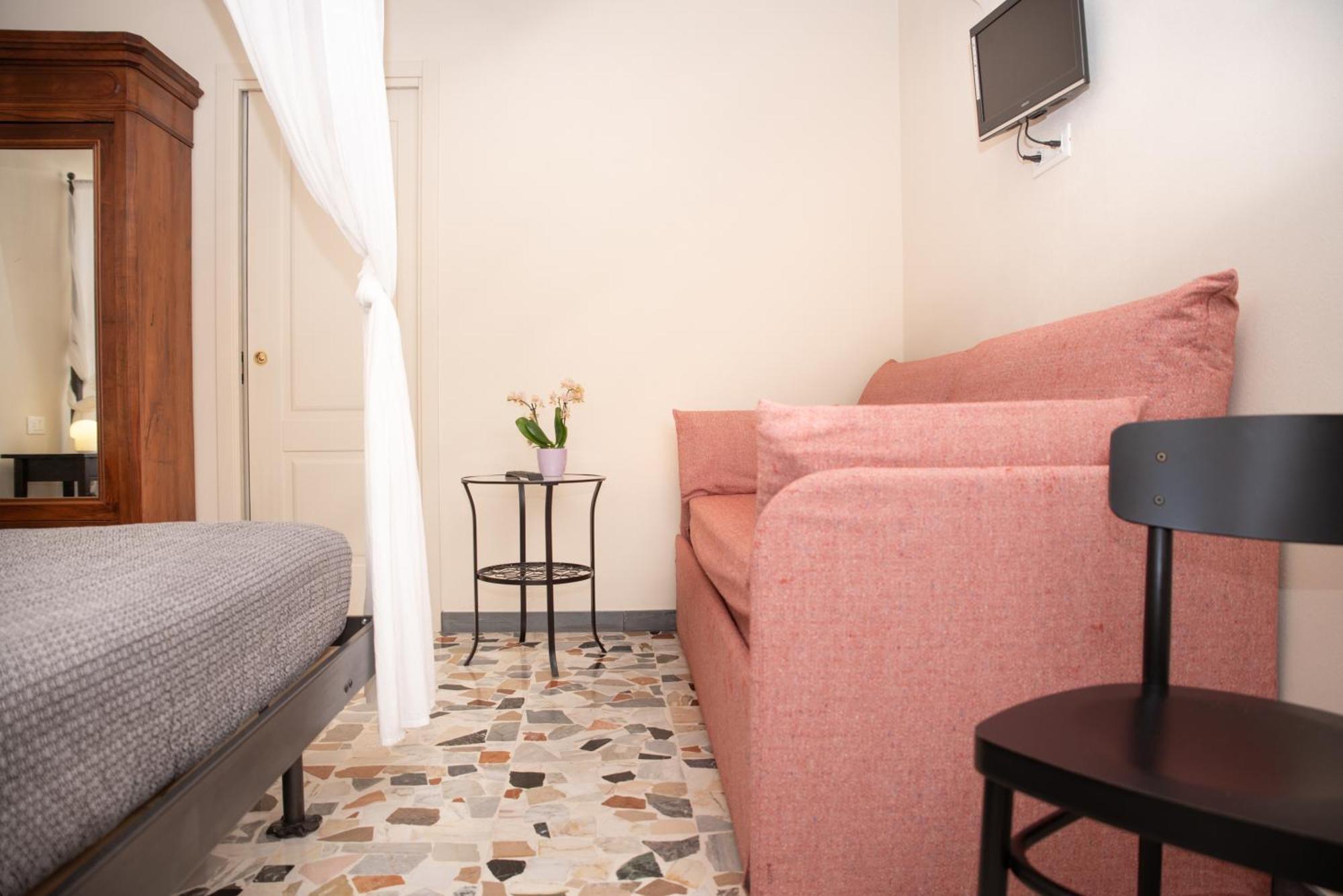 Bed and Breakfast U Campanin Dolceacqua Esterno foto