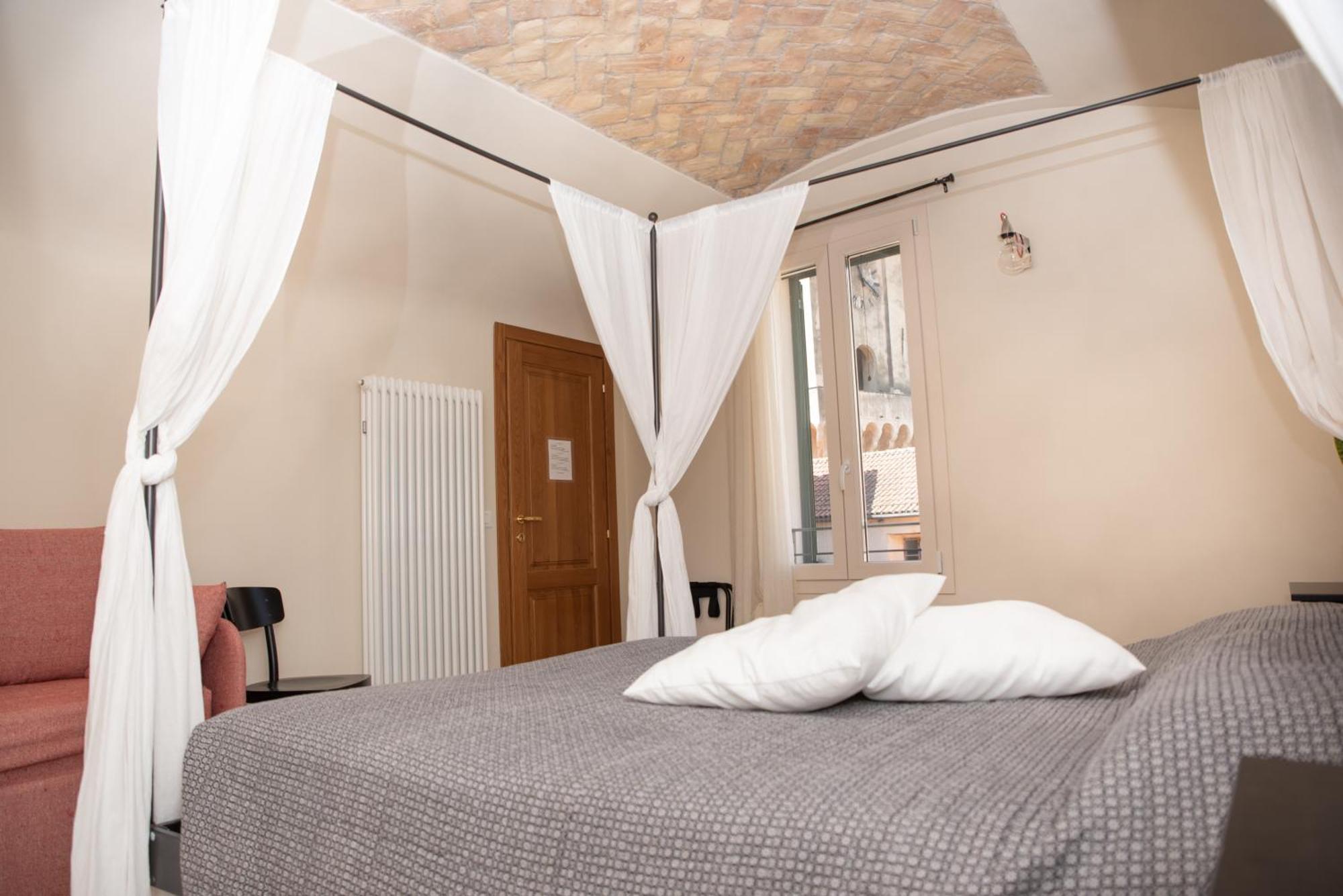 Bed and Breakfast U Campanin Dolceacqua Esterno foto