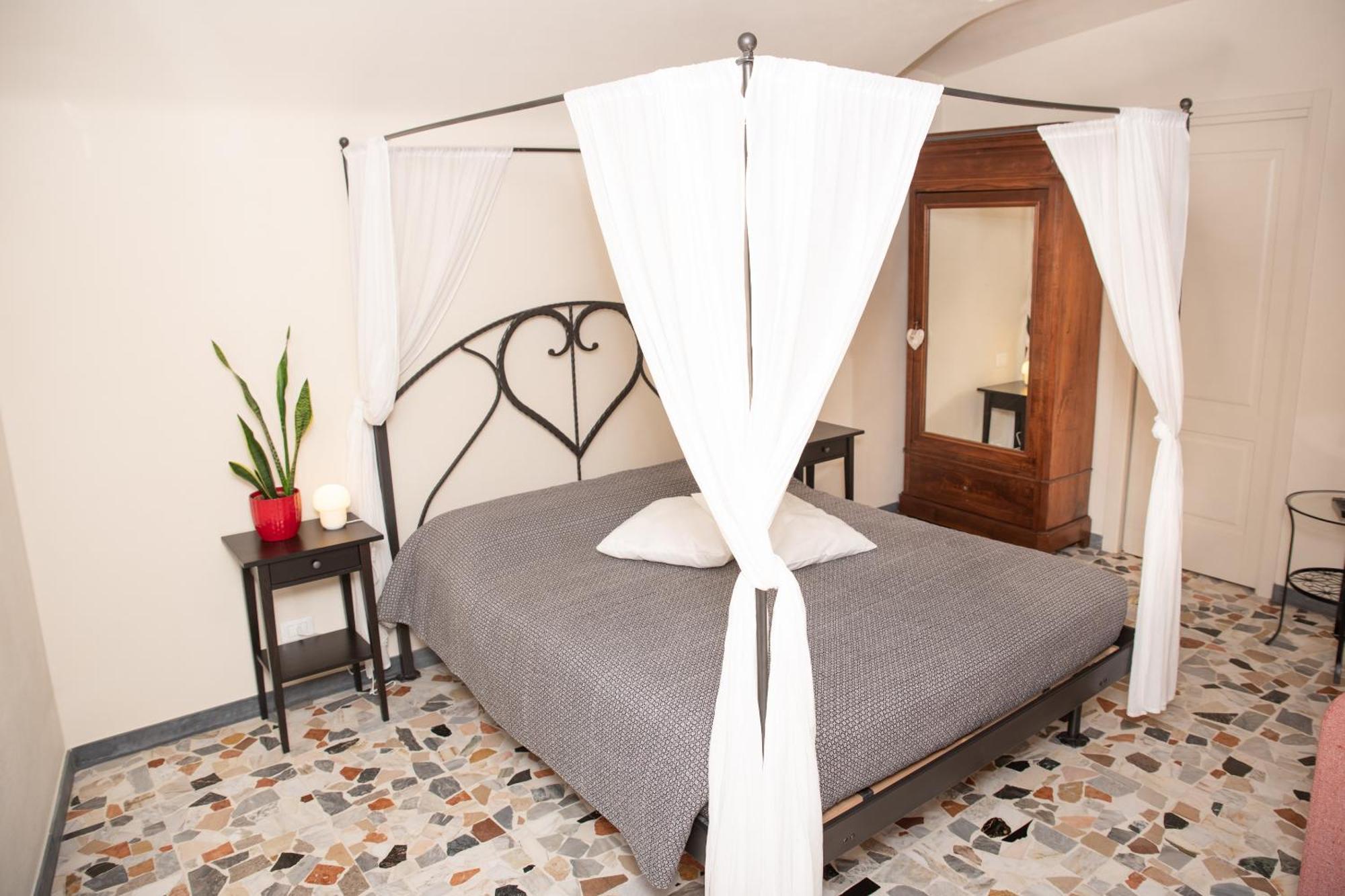 Bed and Breakfast U Campanin Dolceacqua Esterno foto