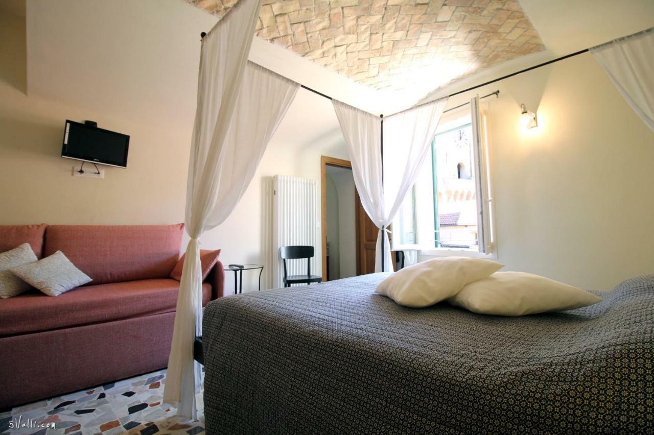 Bed and Breakfast U Campanin Dolceacqua Esterno foto